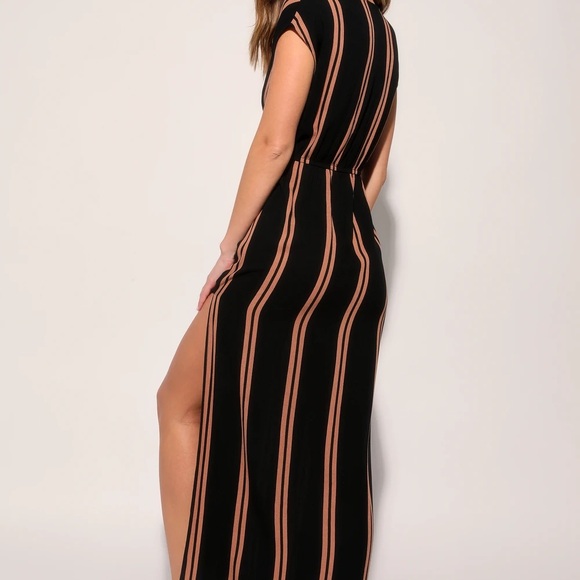 Black and Tan Striped Maxi Dress - Picture 2 of 2